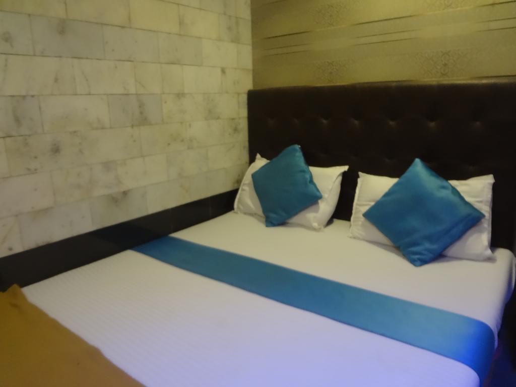 Zahra Guest House Мумбаї Екстер'єр фото
